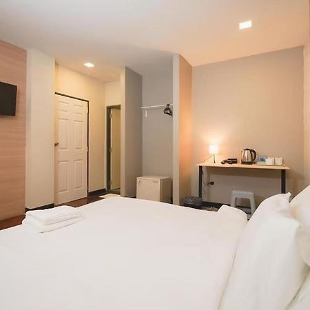 Go Inn Silom Bts St Louis V โกอินน์ สีลม 2 Bangkok Exterior foto